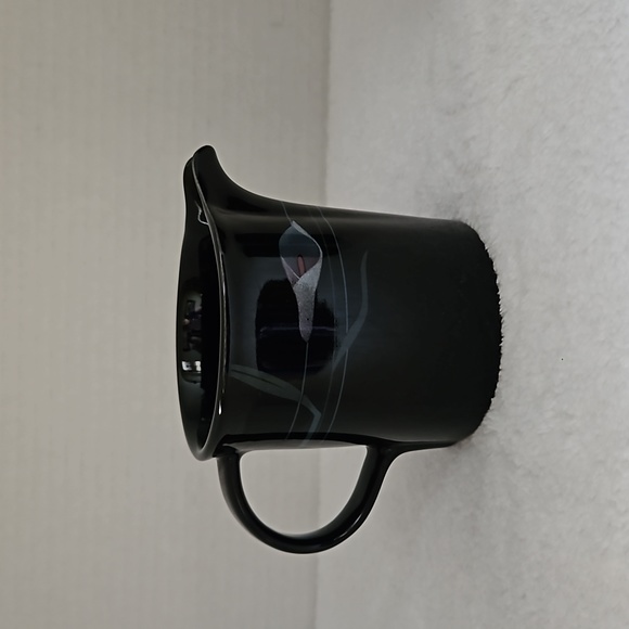 Vintage Mikasa Galleria Opus Black Calla Lily Creamer and Salt & Pepper - Picture 5 of 9